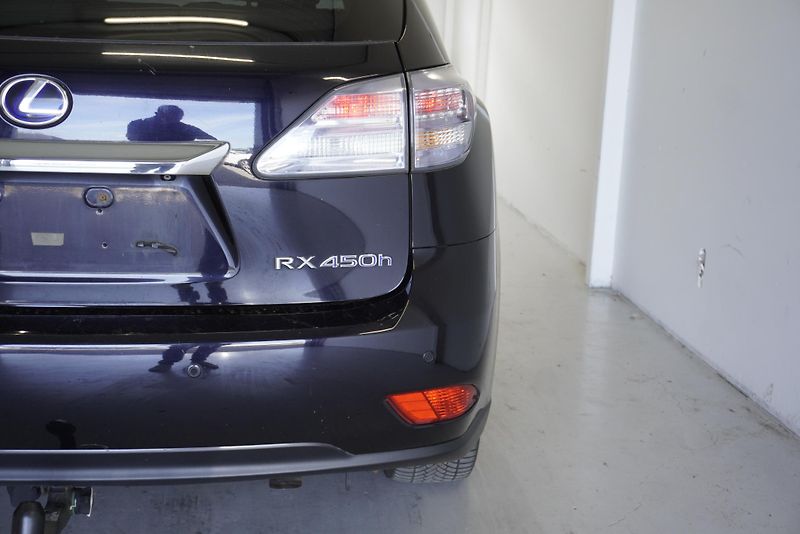 Lexus RX 450h 3,5I V6 E-FOUR AUT. - fotka 9 z 30
