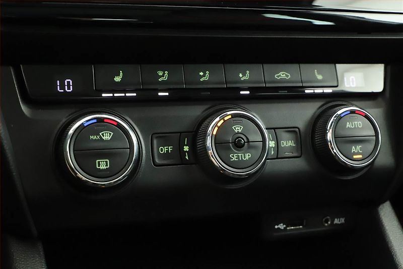 Škoda Octavia (2015) RS 2.0 TDI, Automat - fotka 16 z 21