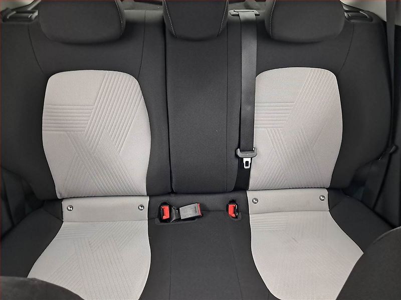 Hyundai i10 (2020) Comfort 1.0, ČR,1.maj - fotka 10 z 17