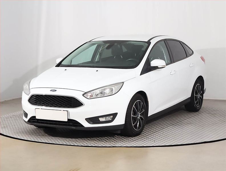 Ford Focus (2016) 1.5 TDCi, Tempomat - fotka 2 z 14