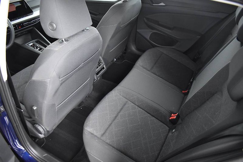 Volkswagen Golf Variant (2022) 2.0TDI 110kW, LED, DSG , Tažné - fotka 15 z 23