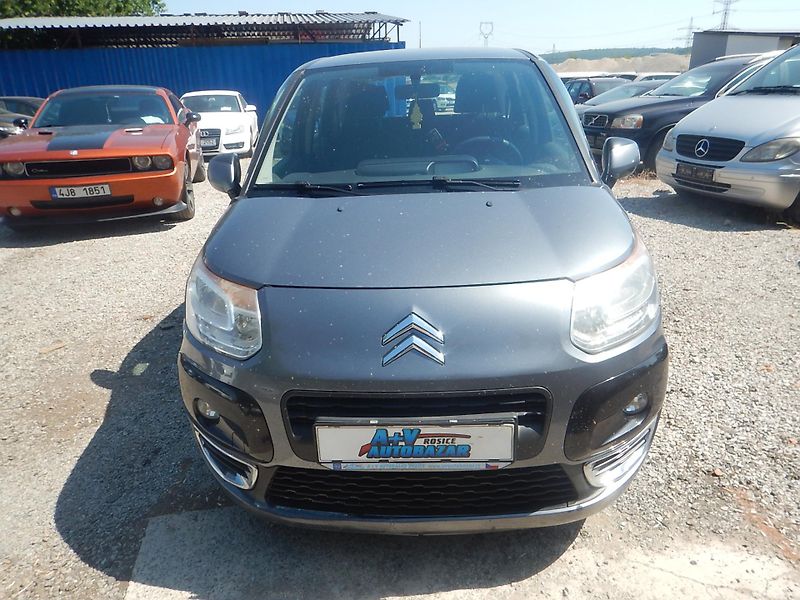 Citroën C3 Picasso 1.6 HDi 66 kw - fotka 3 z 12