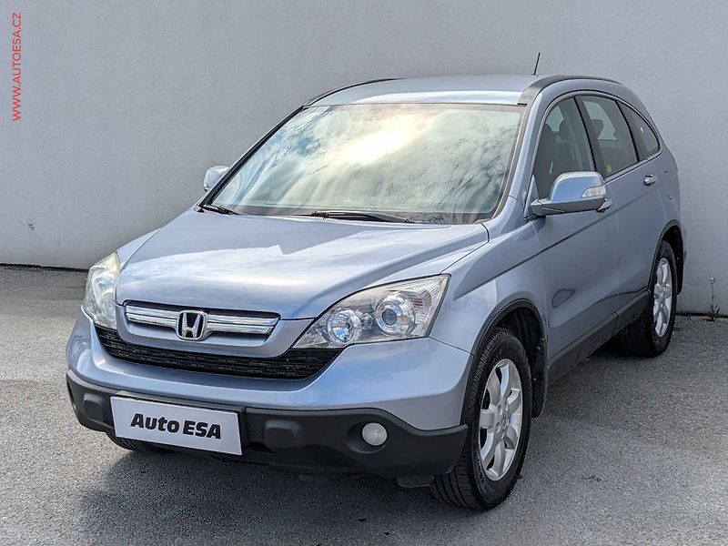 Honda CR-V (2007) 2.0i-VTEC 4x4, ČR, AT, park - fotka 3 z 15