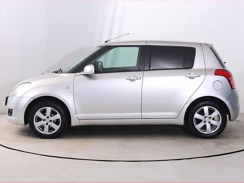 Suzuki Swift (2007) 1.3 i, po STK, levný provoz - fotka 3 z 15