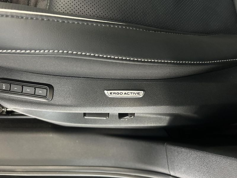 Volkswagen Tiguan (2025) 2.0TDi DSG Matrix REZERVACE - fotka 36 z 51