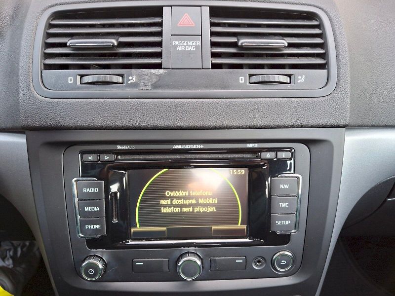 Škoda Yeti (2014) Active Plus DSG 1,2TSi 77kW - fotka 23 z 29