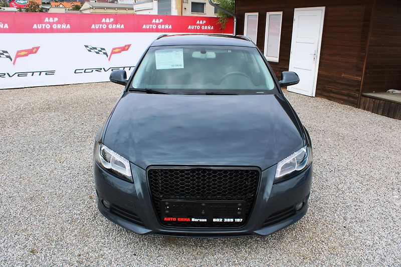 Audi A3 (2009) SPORTBACK 1,4TSI KLIMA ELOKNA  - fotka 2 z 16