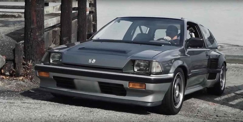 Šestiválcový Civic třetí generace s motorem z NSX
