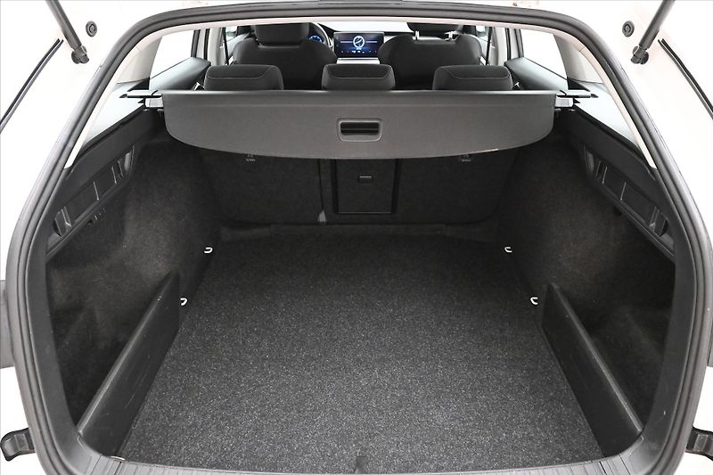 Škoda Octavia 2,0 TDI 110kW DSG Ambition 4x4 - fotka 10 z 30