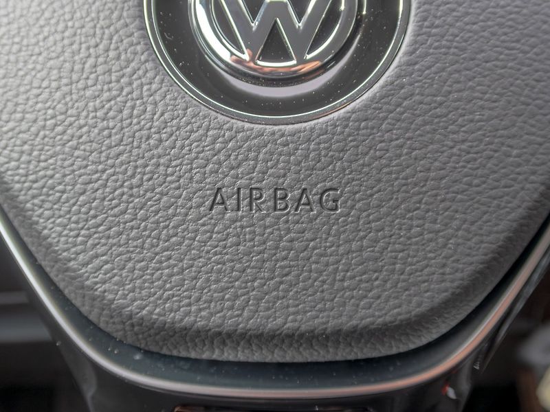 Volkswagen Touran (2019) 2.0TDI 110KW – Cebia 5*! - fotka 34 z 53