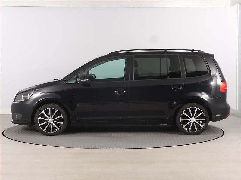 Volkswagen Touran (2012) 1.6 TDI, Navi, Tempomat - fotka 3 z 15