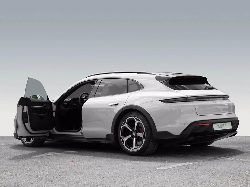 Porsche Taycan 4S Cross Turismo BOSE Matrix - fotka 8 z 23