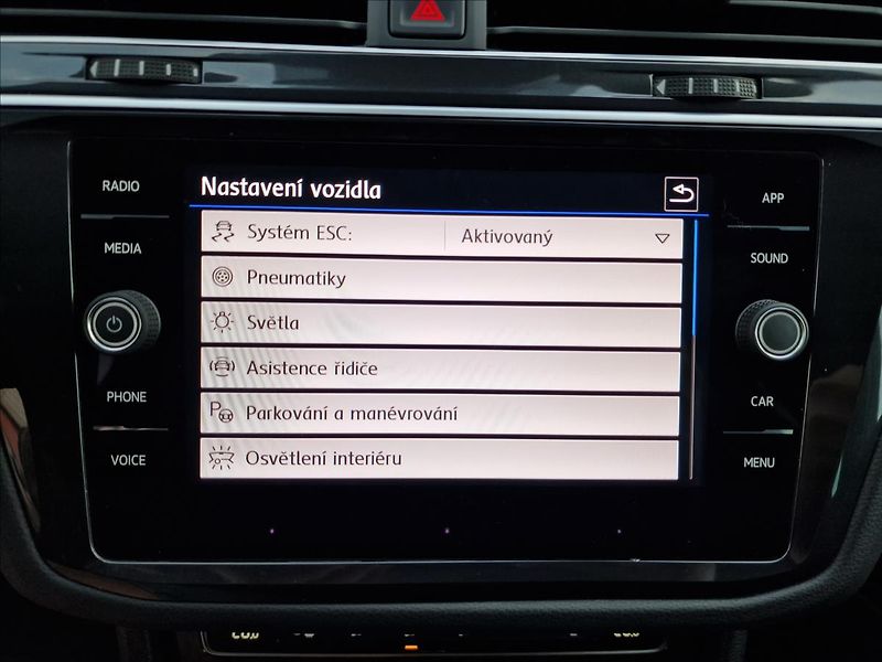 Volkswagen Tiguan 2.0 TDI 110kW DSG Maraton Ed. - fotka 31 z 50