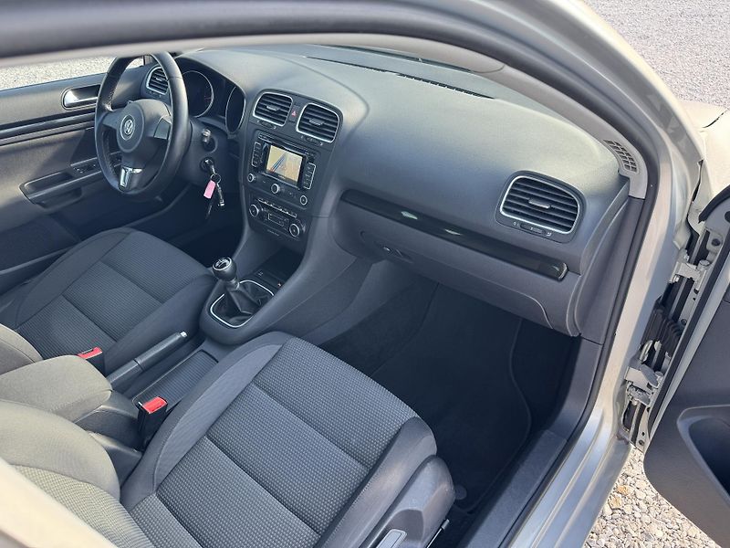 Volkswagen Golf Variant (2010) 1.4TSi,rezervace - fotka 22 z 41