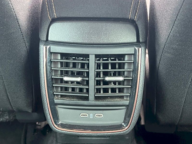 Škoda Kamiq (2020) Style 1.0TSi 85kW 7°automatick - fotka 28 z 29