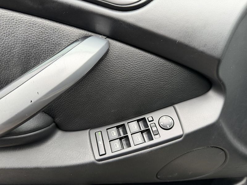 BMW X5 3.0 D 160kW  KŮŽE 4x4 - fotka 14 z 25
