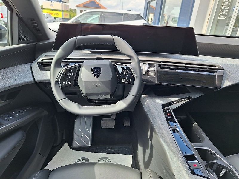 Peugeot 5008 (2026) BUSINESS Hybrid 145 e-DCS - fotka 14 z 16