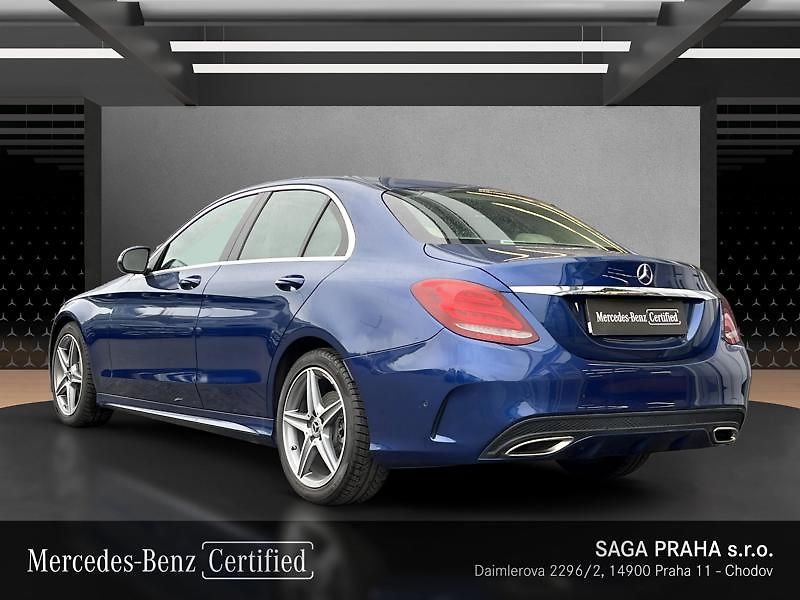 Mercedes-Benz Třídy C 160 AMG Line - fotka 7 z 21