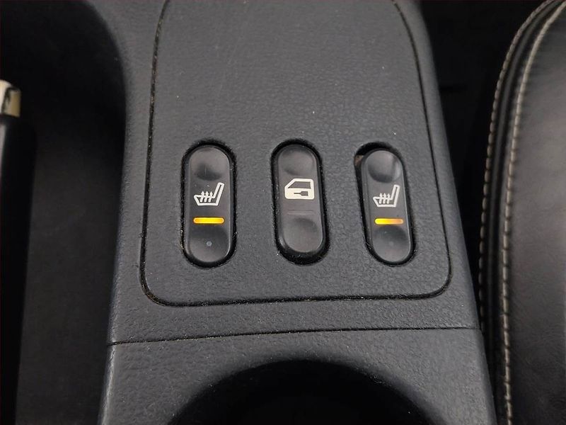Nissan Qashqai (2008) 1.5 dCi, dobrý stav - fotka 19 z 22