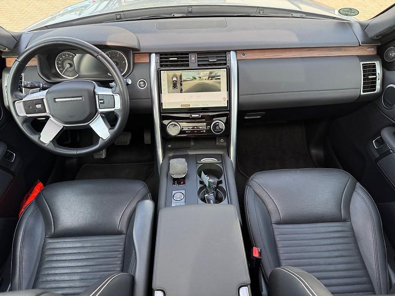 Land Rover Discovery (2022) D250 SE 183kW 4WD CZ DPH - fotka 10 z 11