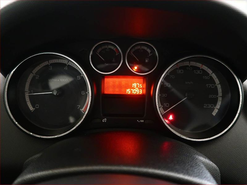 Peugeot 308 (2008) 1.6 VTi, za skvělou cenu - fotka 11 z 14