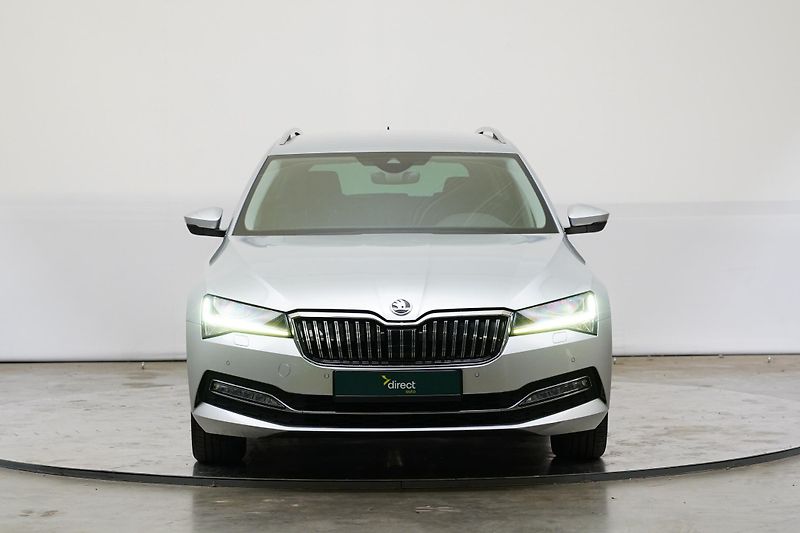 Škoda Superb - fotka 4 z 27