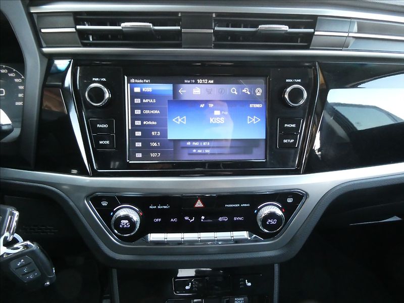 SsangYong Korando 1,5 T-GDI 120kW Style,ČR - fotka 22 z 34