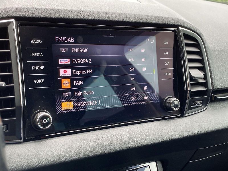 Škoda Karoq (2021) 2.0 TDI Style+ - fotka 12 z 38