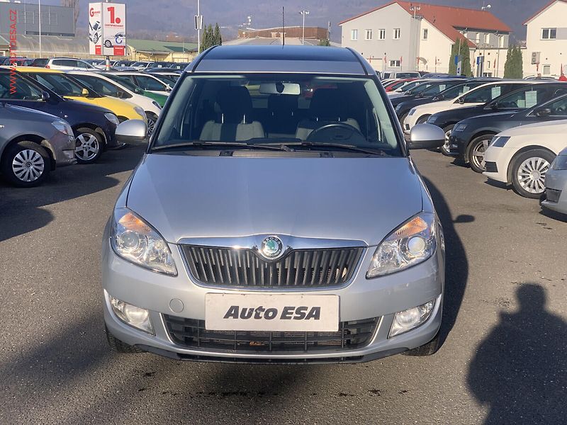 Škoda Roomster (2010) 1.2 TSI - fotka 2 z 19