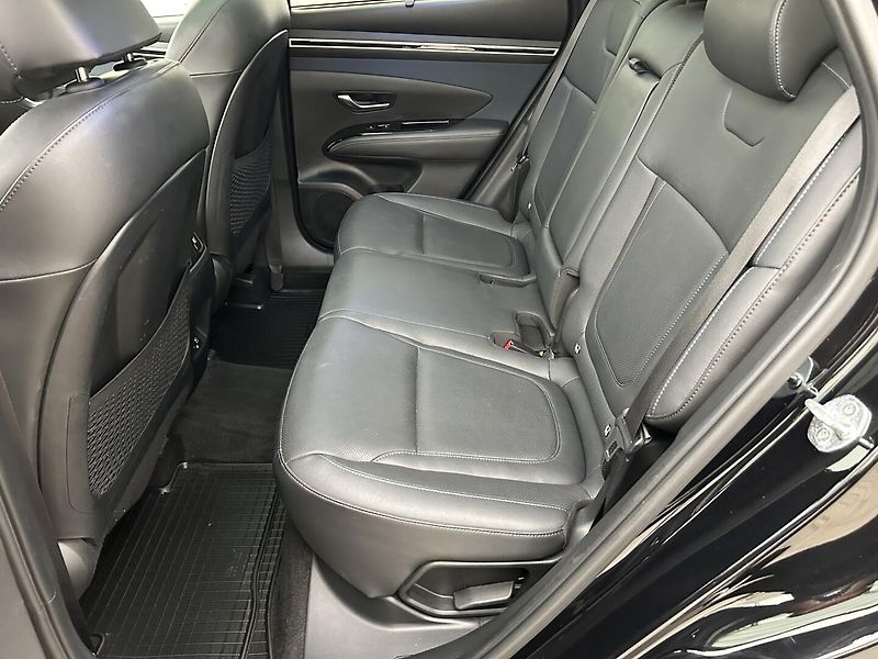 Hyundai Tucson 1.6 CRDI 4x4 Style Premium - fotka 8 z 27
