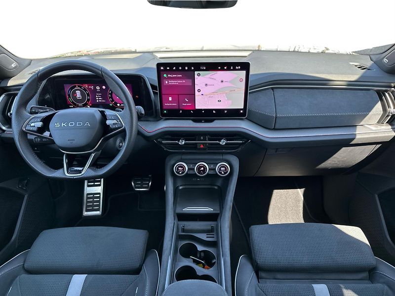 Škoda Kodiaq iV 1,5 TSI / 150 kW SportLine - fotka 10 z 26
