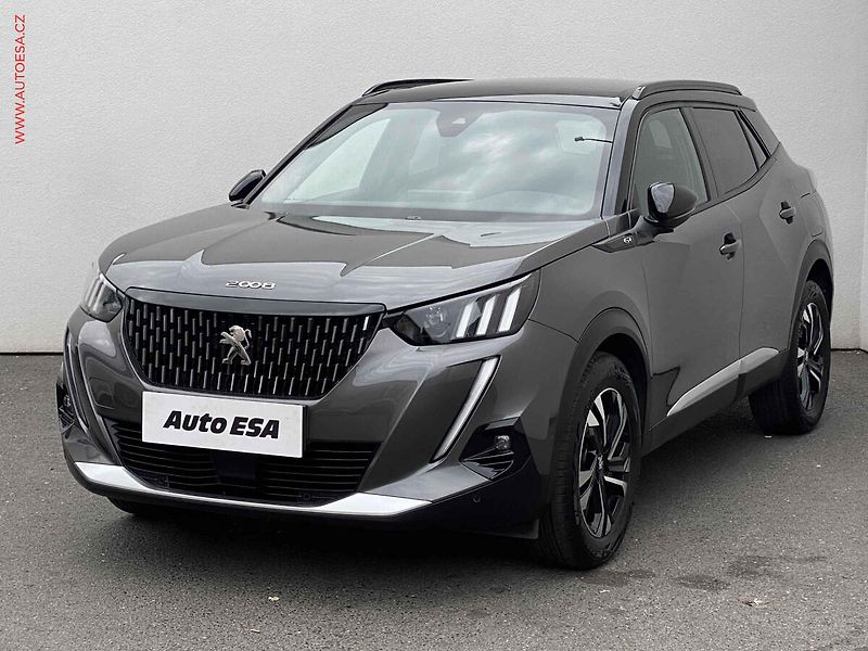 Peugeot 2008 (2022) 1.2 PT, GT, AT, LED, panor - fotka 3 z 18