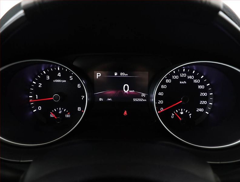 Kia Ceed (2024) 1.5 T-GDI - fotka 9 z 19