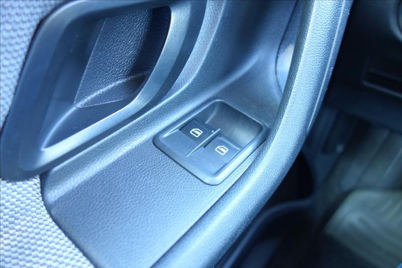 Škoda Fabia 1,2 TSi 63KW, KLIMA, ACTIVE. - fotka 24 z 27