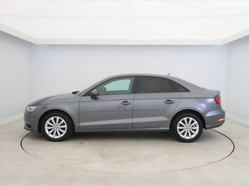 Audi A3 (2015) 1.6 TDI, Serv.kniha, Navi - fotka 3 z 19