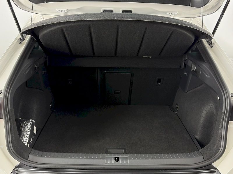 Cupra Formentor (2024) VZ 2.0 TSI 228kW 4X4 DSG - fotka 32 z 35
