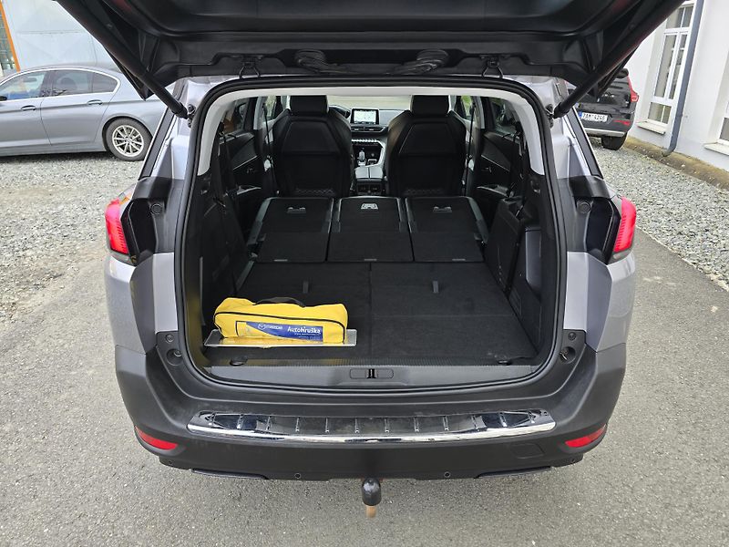 Peugeot 5008 1,5 HDI ALLURE 7-MÍST NAVI DPH - fotka 42 z 46