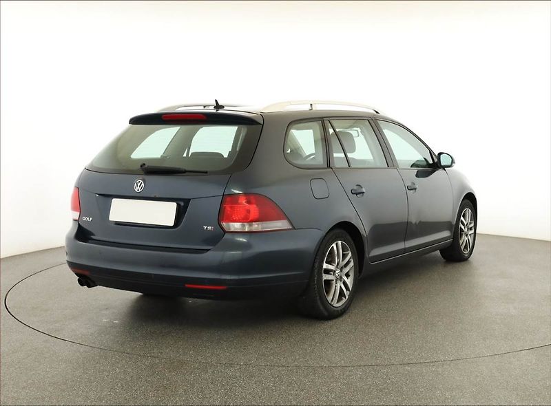 Volkswagen Golf (2010) 1.4 TSI, nová STK, rezervace - fotka 5 z 15
