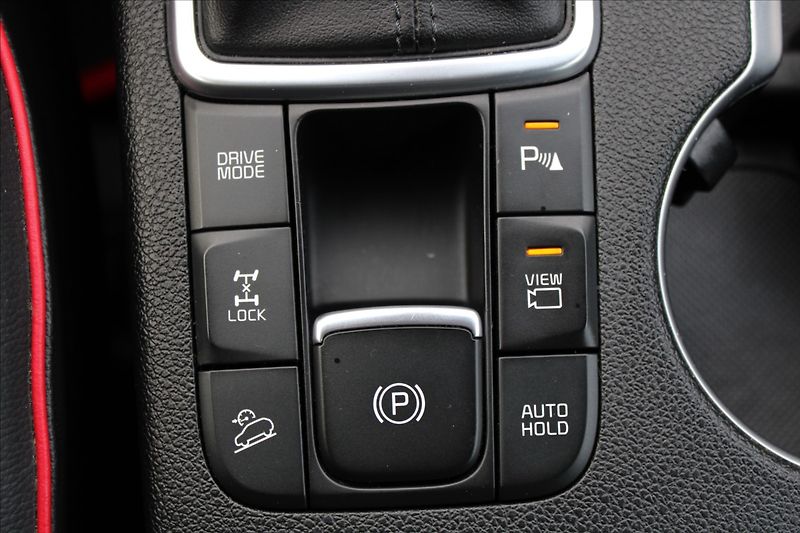 Kia Sportage 2,0 CRDi  ČR,A/T,4x4,GT-LINE - fotka 20 z 43