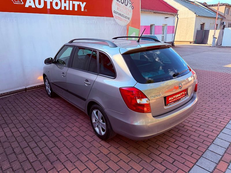 Škoda Fabia 1.2 TSi Fresh - fotka 8 z 24