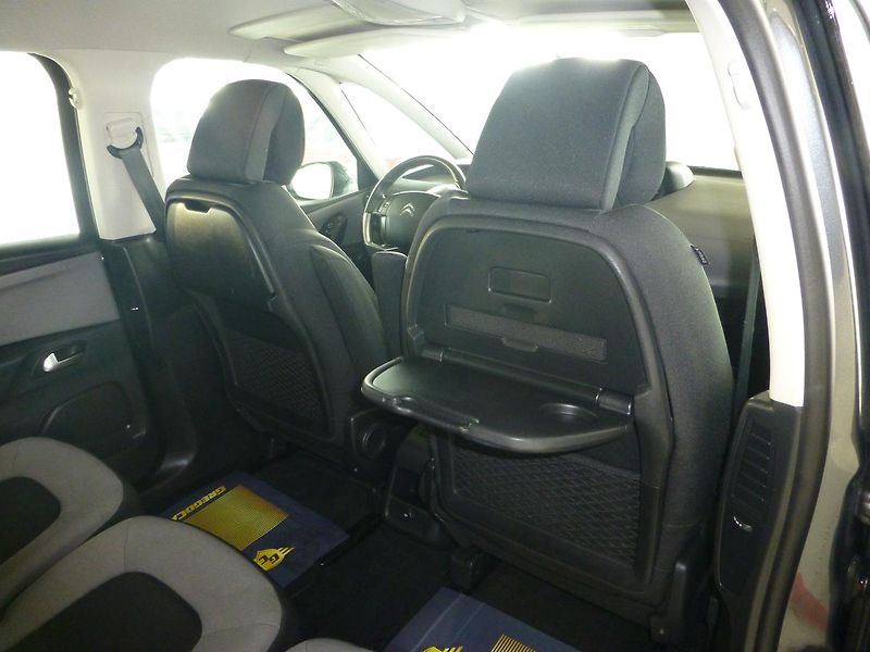 Citroën C4 Picasso (2016) 1.6HDI-88KW*PARK.S**NAVIG**ALU - fotka 24 z 27
