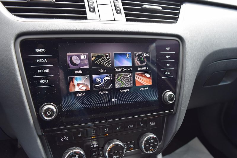 Škoda Octavia (2020) 2.0TDI 110kw AMBITION NAVI APP - fotka 29 z 50