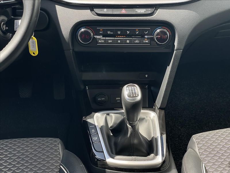 Kia XCeed 1,5 T-GDI Exclusive NAVI - fotka 12 z 23