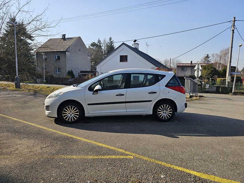 Peugeot 207 (2010) SW, KLIMA - fotka 2 z 19