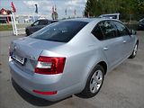 Škoda Octavia 1,6 TDI 81kW Style auto klima - náhled 9