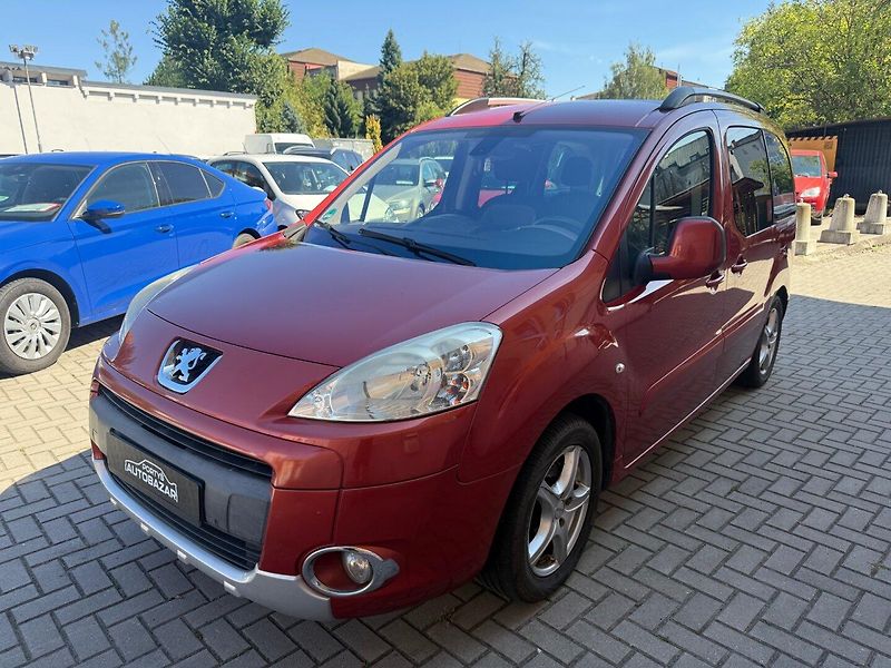Peugeot Partner (2011) Tepee 1.6 16V - fotka 1 z 14