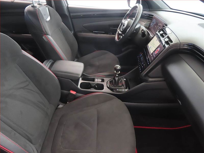 Hyundai Tucson (2022) N-Line Style 1.6 CRDi 48V MHEV - fotka 9 z 15