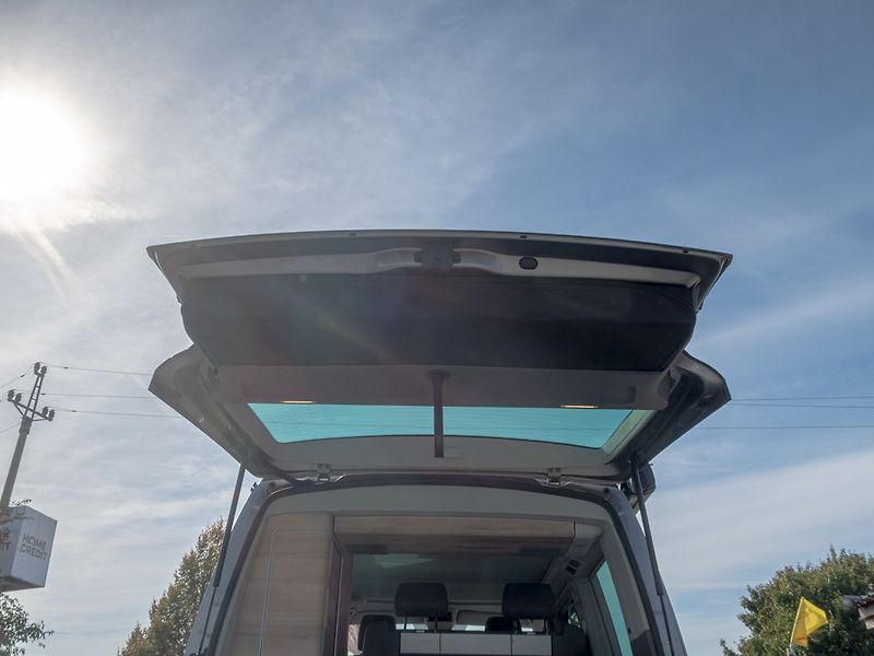 Volkswagen California (2020) 2.0TDI 4x4 DSG CALIFORNI COAST - fotka 55 z 70