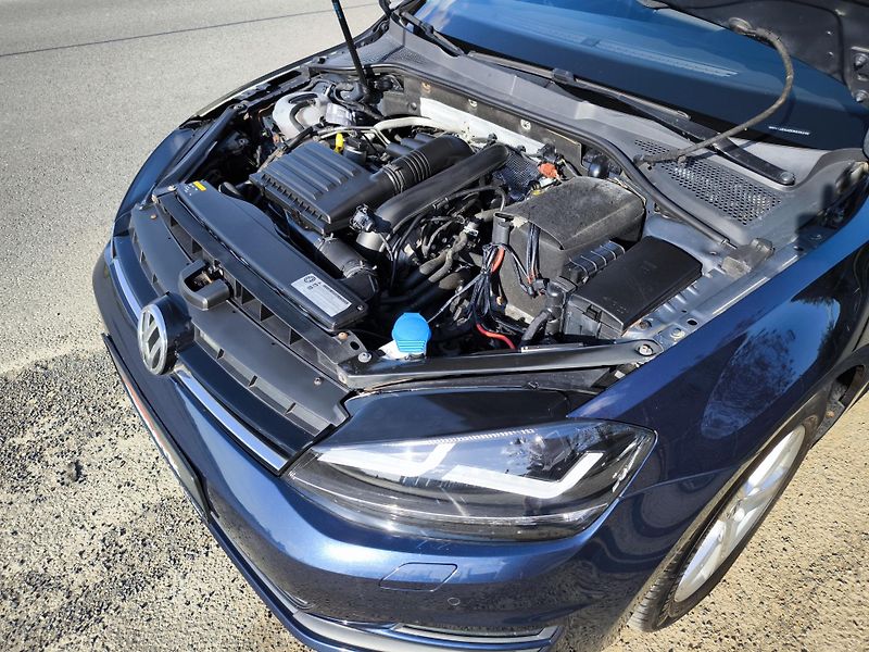 Volkswagen Golf 7 1,4TSI 90kW LED OSRAM 8xALU - fotka 67 z 82