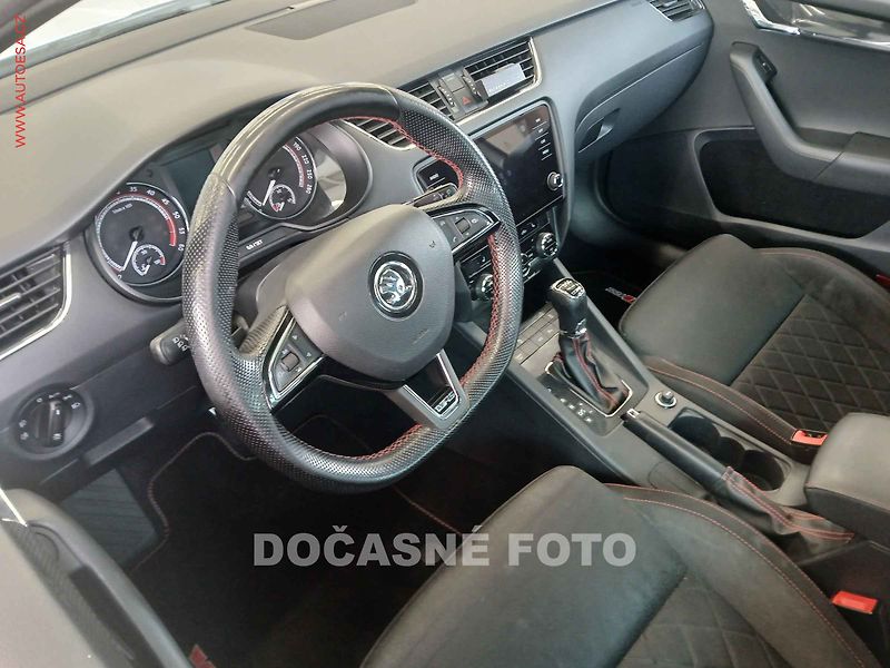 Škoda Octavia (2018) 2.0TDI, AT, navi, LED - fotka 3 z 3